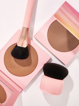 limited-edition buff & bronze face brush image number null